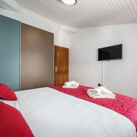 Eufemia By Briskva Villa *