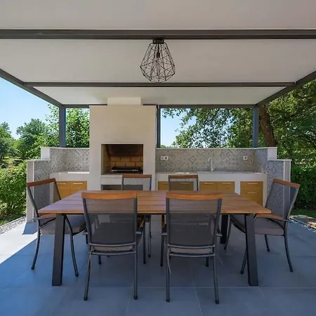 Eufemia By Briskva *