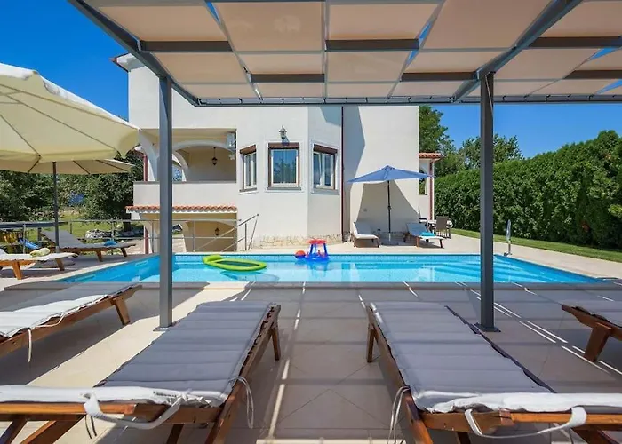 Βίλα Eufemia By Briskva *