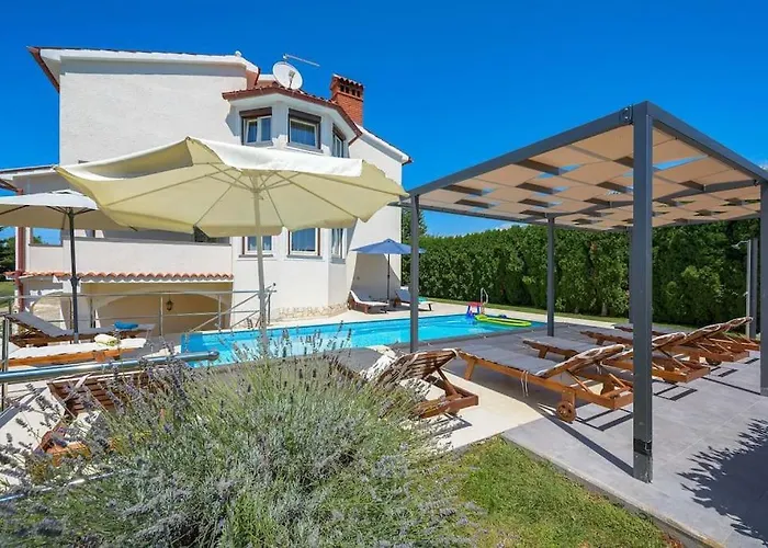 Eufemia By Briskva Βίλα