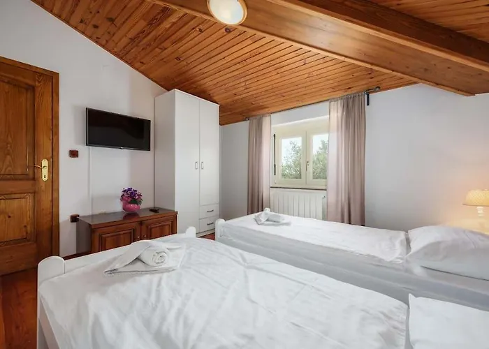 Eufemia By Briskva Βίλα *