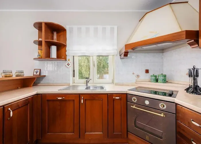 Villa Eufemia By Briskva *