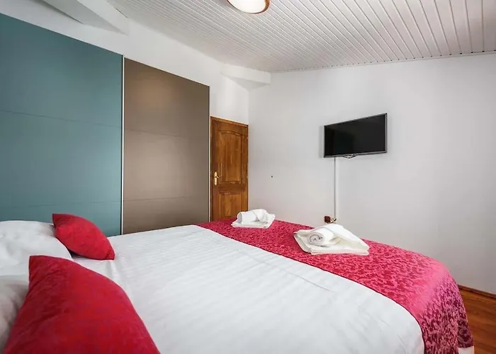 Eufemia By Briskva Villa *