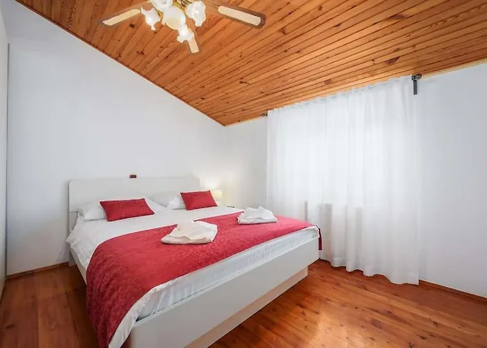 Vila Eufemia By Briskva